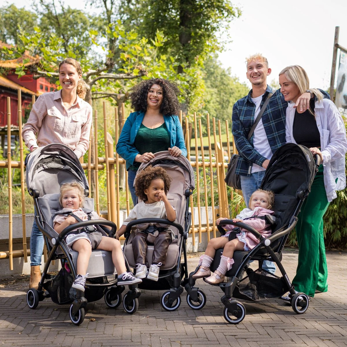 Hamilton by Yoop X1 Plus Buggy – Nieuw, Hoger, Uitgebreider 2023 Model – Premium Stroller met One Hand Folding Technologie – Grijs – Lichte, Verstelbare en Wendbare Kinderwagen met vele Gemakken