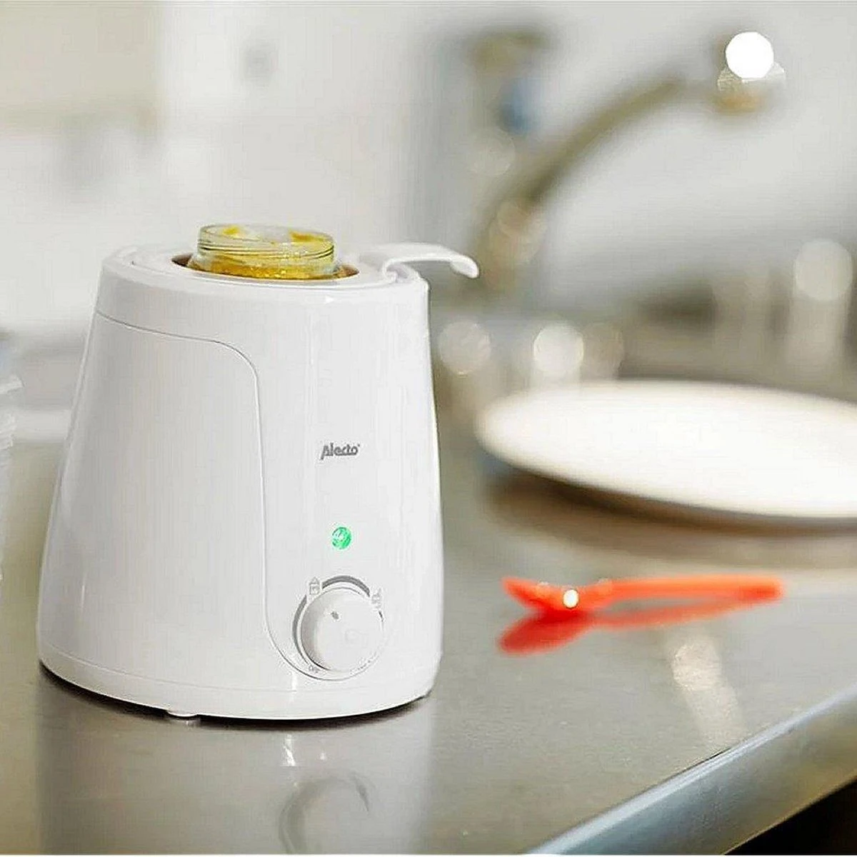 Alecto BW-70 - Flessenwarmer geschikt voor ieder flesje en potje - Snel en gemakkelijk in gebruik - Wit