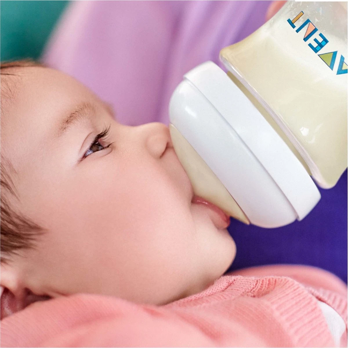 Philips Avent Natural babyfles - SCF036/17 babyfles (6m+) voor langzame toevoer - 1x