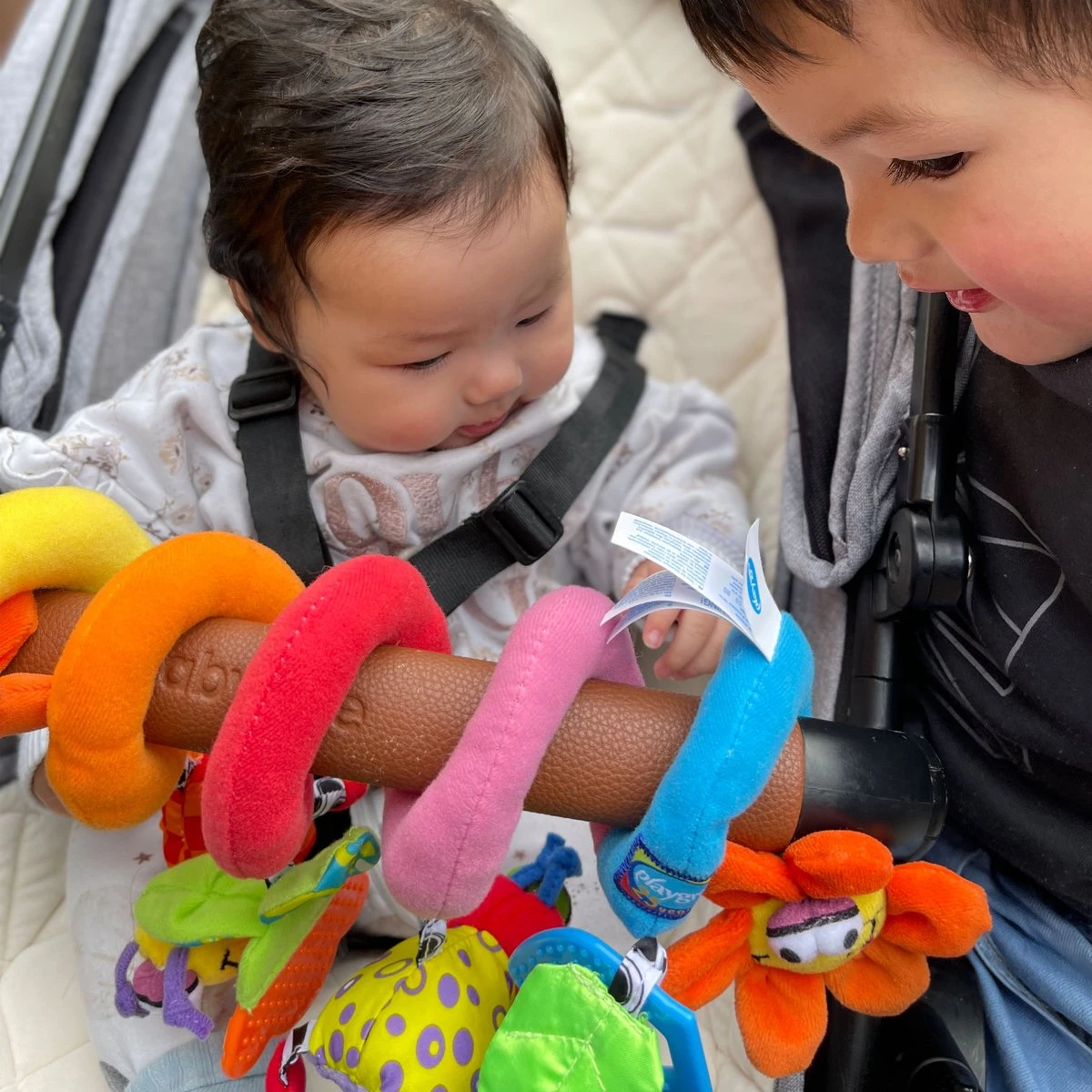 Playgro Boxspiraal Amazing Garden Twirly Whirly - Kinderwagen Speeltje - Activiteitenspiraal