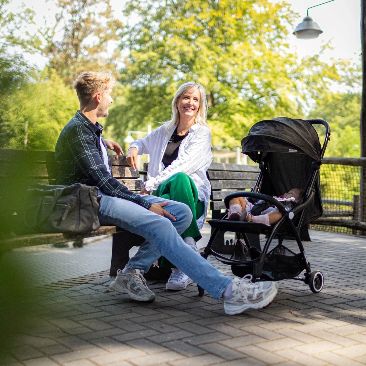 Hamilton by Yoop X1 Plus Buggy – Nieuw, Hoger, Uitgebreider 2023 Model – Premium Stroller met One Hand Folding Technologie – Zwart – Lichte, Verstelbare en Wendbare Kinderwagen met vele Gemakken