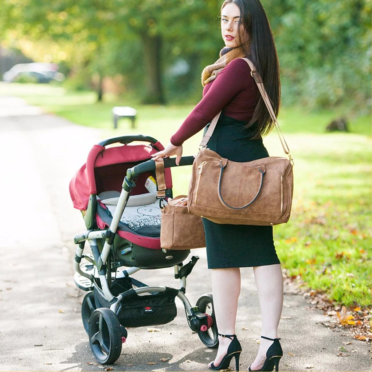 Miss Lulu Luier- en Verzorgingstas – Luiertas Set – Afneembare Draagtas - Duurzaam en Stijlvol – Bruin - Premium Kwaliteit- Grote Capaciteit - Unisex/Jongens/Meisjes (LT6638 BN)