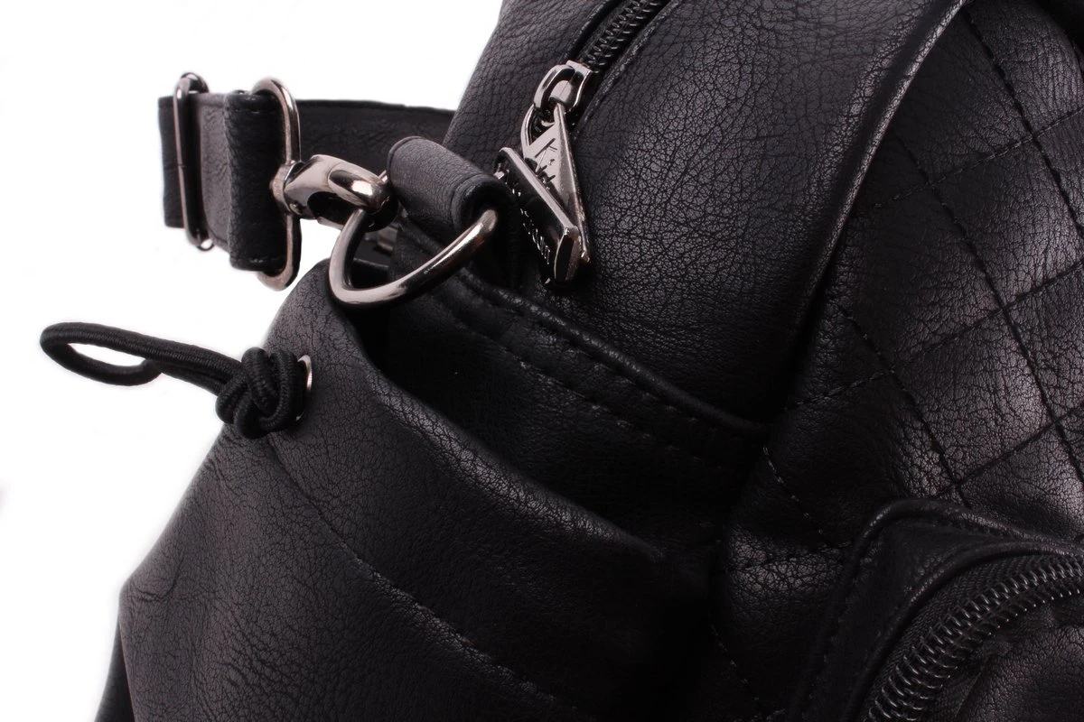 Kidzroom Vision of Love Luiertas - Zwart - Verschoonmatje - Verstelbare schouderband