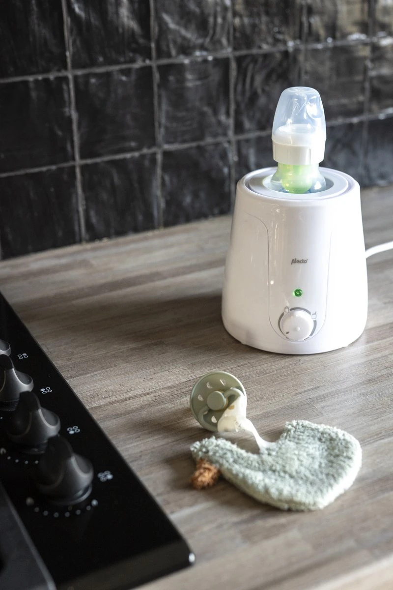Alecto BW-70 - Flessenwarmer geschikt voor ieder flesje en potje - Snel en gemakkelijk in gebruik - Wit